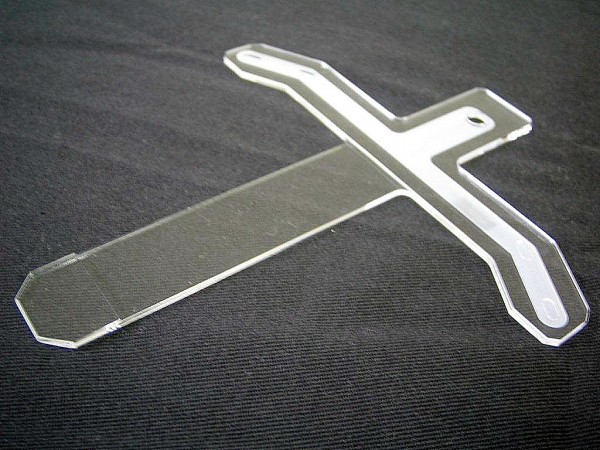 アドバンス・テクノロジーズの石英ガラス製品