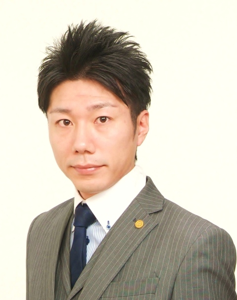 行政書士 片平秀一