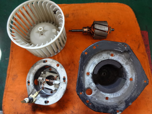 ブロアモータ修理