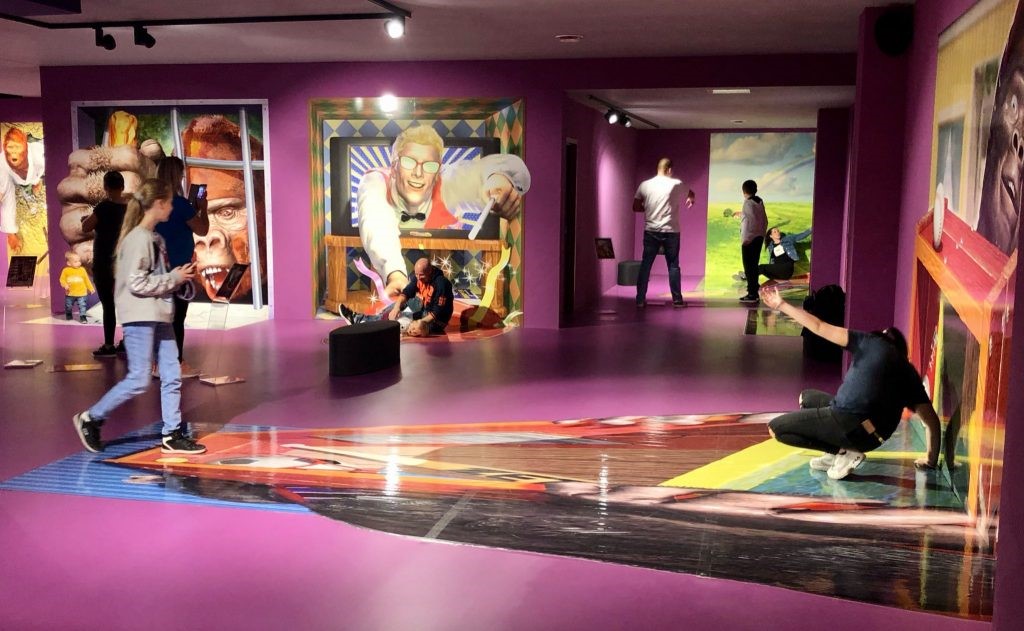 公式 トリック 3d アート湯布院 体験型美術館トリック写真 錯覚 観光 温泉 食べ歩き 室内 シルバーウィーク 秋の行楽地 ハロウィン 温泉巡り Goto 旅行 公式 トリック 3d アート湯布院 体験型美術館トリック写真 錯覚 観光 温泉 食べ歩き 室内 シルバーウィーク 秋の行楽地 ハロウィン 温泉巡り Goto 旅行